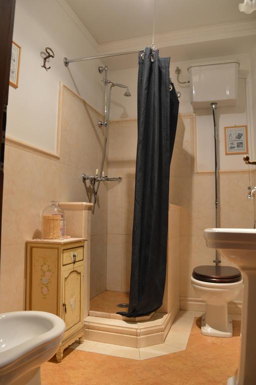 Casa Vacanze Rilke トリエステ エクステリア 写真